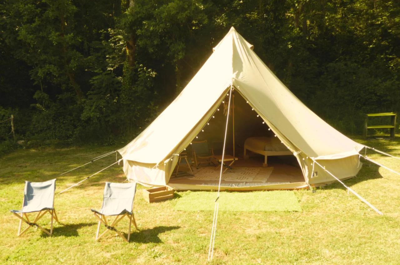 Belair Le Camping Hotel Champagnac-de-Bélair Esterno foto