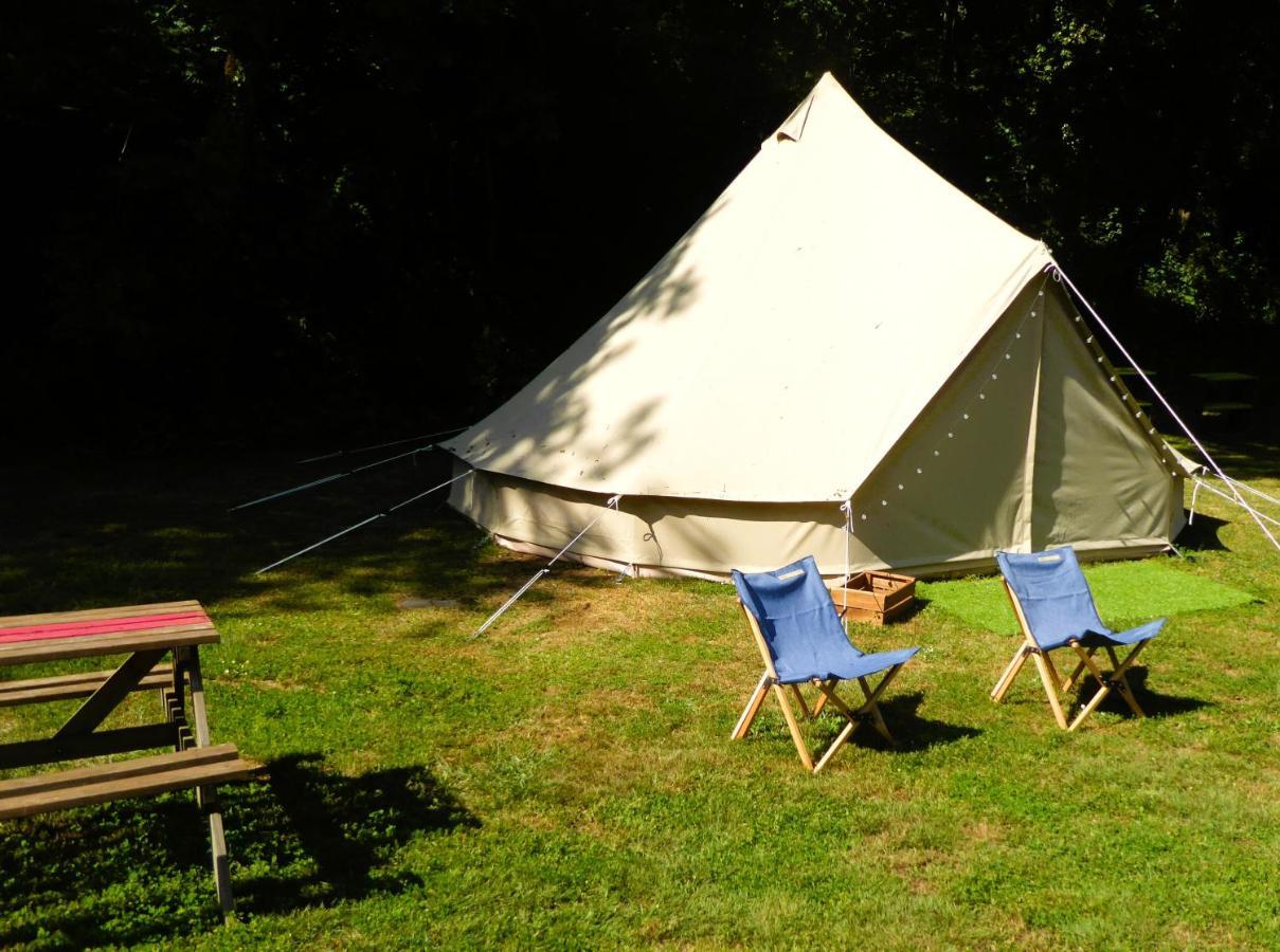 Belair Le Camping Hotel Champagnac-de-Bélair Esterno foto