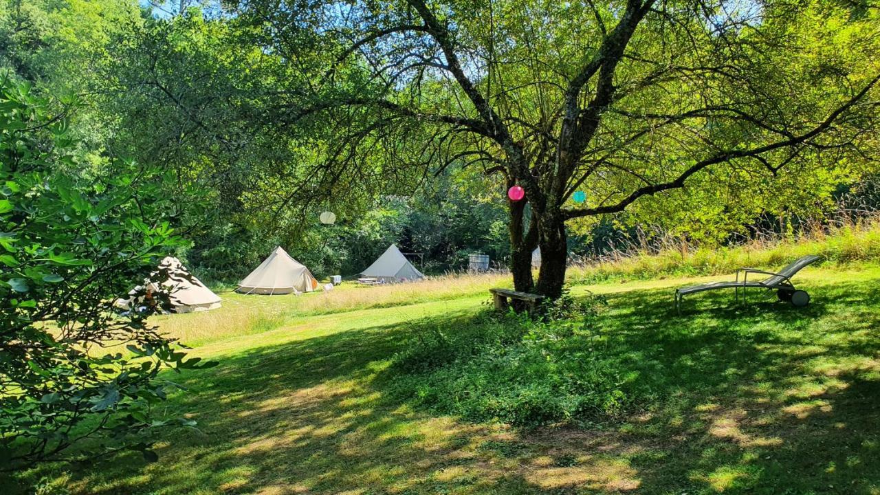 Belair Le Camping Hotel Champagnac-de-Bélair Esterno foto